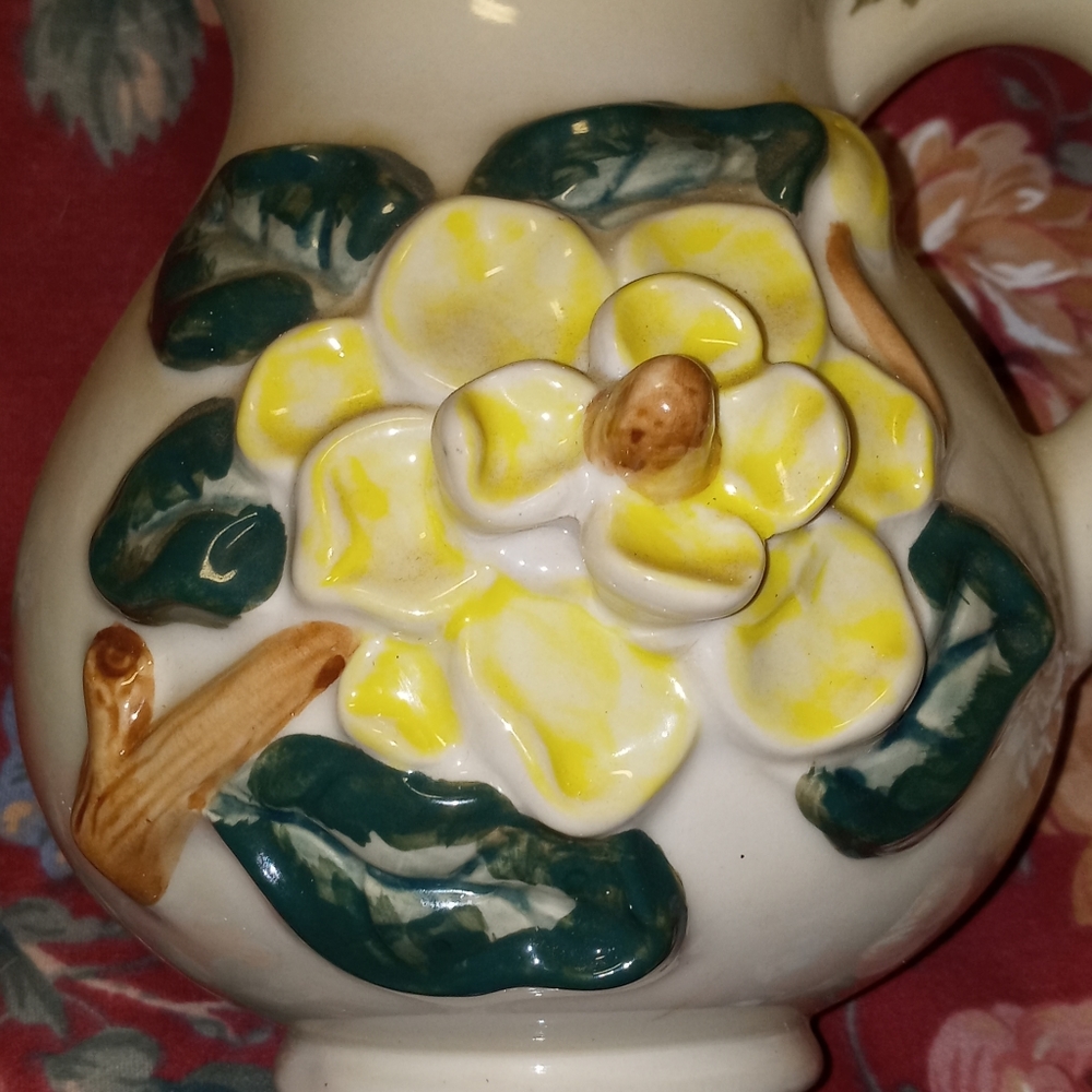 Vintage China, Pitcher and Basin